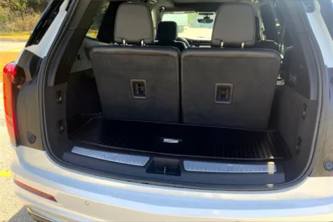 More photos of 2024 Cadillac XT6 Premium Luxury at Cable Dahmer Cadillac of Kansas City, MO