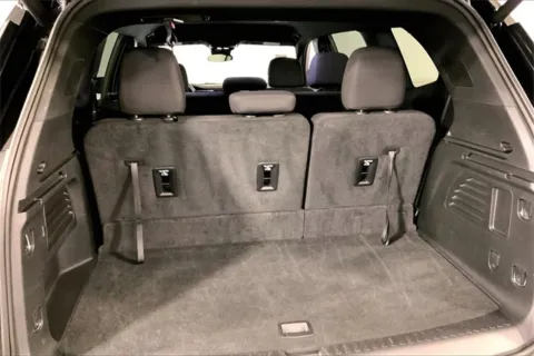 More photos of 2025 GMC Acadia Elevation at Cable Dahmer Cadillac of Kansas City, MO