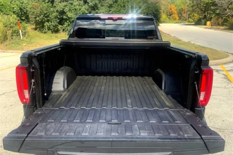 More photos of 2020 GMC Sierra 1500 Denali at Cable Dahmer Cadillac of Kansas City, MO