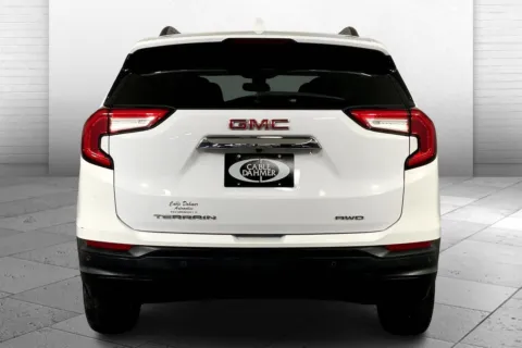 Another view of 2023 GMC Terrain SLE for sale in Kansas City, MO at Cable Dahmer Cadillac of Kansas City