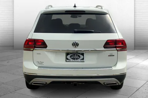 Another view of 2018 Volkswagen Atlas 3.6L V6 SEL for sale in Kansas City, MO at Cable Dahmer Cadillac of Kansas City