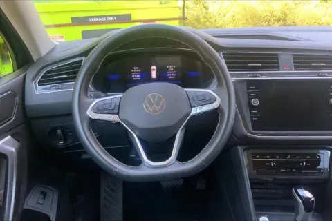 More photos of 2024 Volkswagen Tiguan SE at Cable Dahmer Cadillac of Kansas City, MO