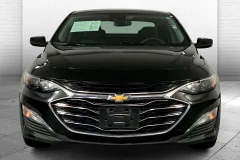 Photos of 2023 Chevrolet Malibu LT for sale in Kansas City, MO at Cable Dahmer Cadillac of Kansas City