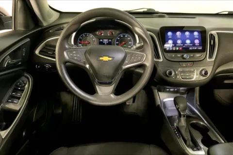 More photos of 2023 Chevrolet Malibu LT at Cable Dahmer Cadillac of Kansas City, MO