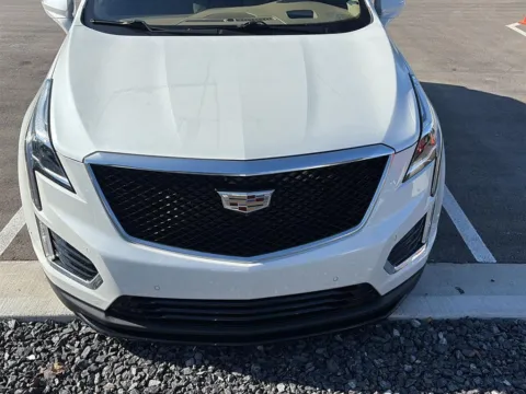 White 2023 Cadillac XT5 Sport for sale in Kansas City, MO