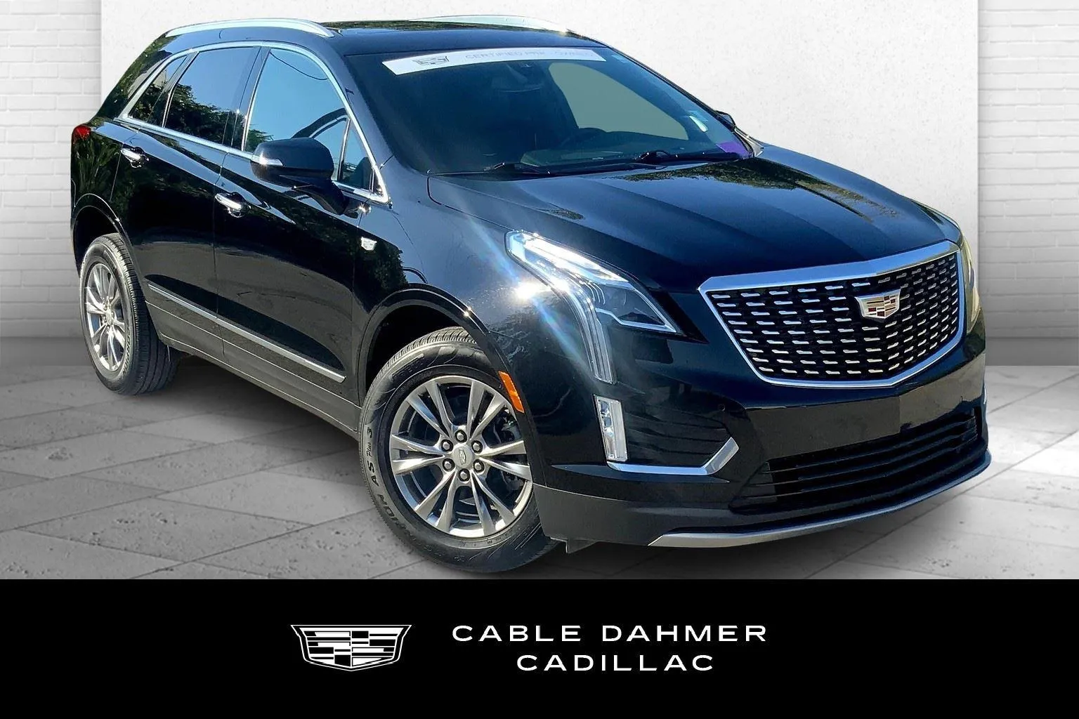 Black 2021 Cadillac XT5 Premium Luxury for sale in Kansas City, MO