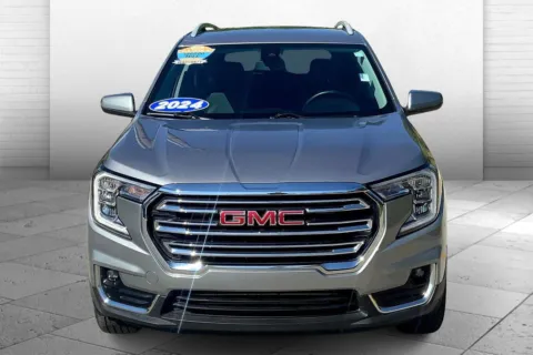 Photos of 2024 GMC Terrain SLT for sale in Kansas City, MO at Cable Dahmer Cadillac of Kansas City