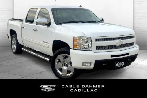 White 2011 Chevrolet Silverado 1500 LTZ for sale in Kansas City, MO