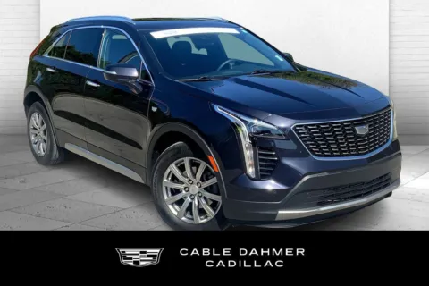 Gray 2022 Cadillac XT4 Premium Luxury for sale in Kansas City, MO