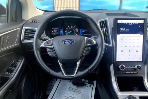 More photos of 2024 Ford Edge SEL at Cable Dahmer Cadillac of Kansas City, MO