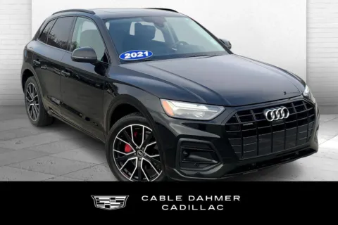 Black 2021 Audi Q5 Premium Plus for sale in Kansas City, MO