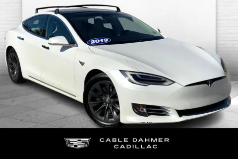 Blue 2019 Tesla Model S 75D for sale in Kansas City, MO