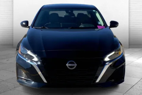 Photos of 2025 Nissan Altima SL for sale in Kansas City, MO at Cable Dahmer Cadillac of Kansas City