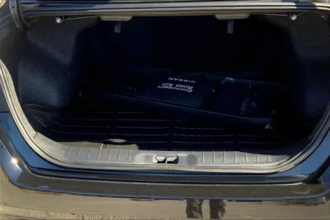 More photos of 2025 Nissan Altima SL at Cable Dahmer Cadillac of Kansas City, MO