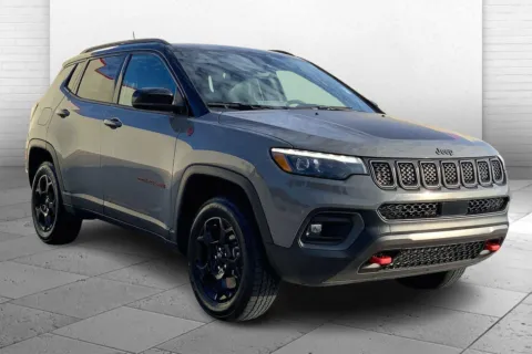 Gray 2024 Jeep Compass Trailhawk 4x4 for sale in Kansas City, MO