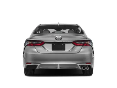 More photos of 2021 Toyota Camry SE at Cable Dahmer Chrysler Dodge Jeep Ram of Kansas City, MO