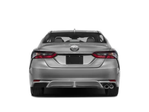 More photos of 2021 Toyota Camry SE at Cable Dahmer Chrysler Dodge Jeep Ram of Kansas City, MO