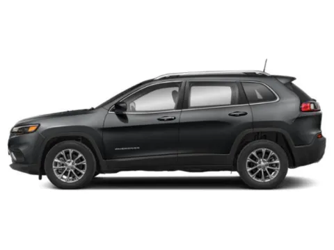 Photos of 2022 Jeep Cherokee Latitude Lux 4x4 for sale in Kansas City, MO at Cable Dahmer Chrysler Dodge Jeep Ram of Kansas City