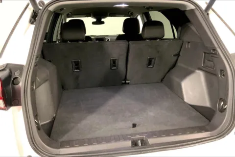 More photos of 2024 Chevrolet Equinox AWD LT at Cable Dahmer Chrysler Dodge Jeep Ram of Kansas City, MO