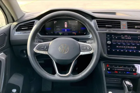 More photos of 2023 Volkswagen Tiguan 2.0T SE at Cable Dahmer Chrysler Dodge Jeep Ram of Kansas City, MO