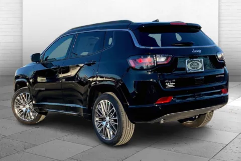 Another view of 2024 Jeep Compass Limited for sale in Kansas City, MO at Cable Dahmer Chrysler Dodge Jeep Ram of Kansas City