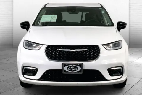 Photos of 2024 Chrysler Pacifica Hybrid Select for sale in Kansas City, MO at Cable Dahmer Chrysler Dodge Jeep Ram of Kansas City