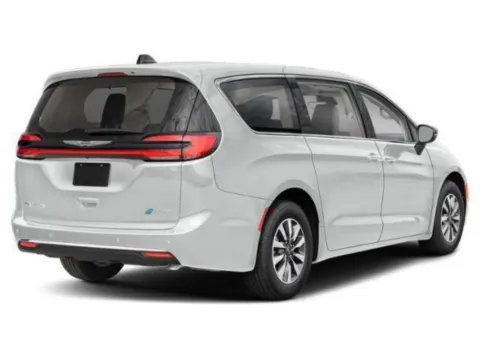 Another view of 2024 Chrysler Pacifica Hybrid Select for sale in Kansas City, MO at Cable Dahmer Chrysler Dodge Jeep Ram of Kansas City