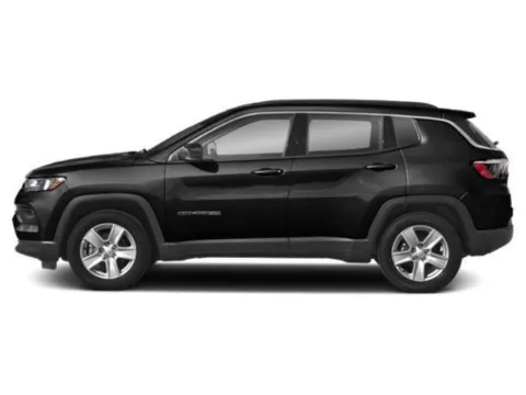 Photos of 2022 Jeep Compass Altitude 4x4 for sale in Kansas City, MO at Cable Dahmer Chrysler Dodge Jeep Ram of Kansas City
