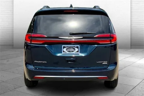 Another view of 2023 Chrysler Pacifica Limited AWD for sale in Kansas City, MO at Cable Dahmer Chrysler Dodge Jeep Ram of Kansas City