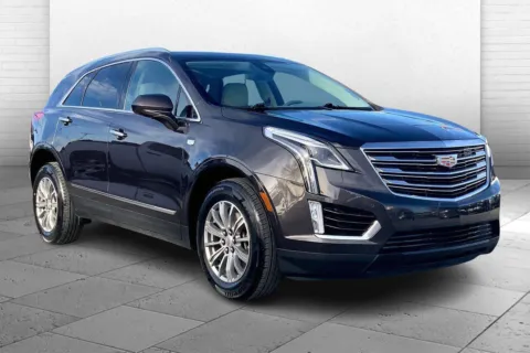 Gray 2017 Cadillac XT5 Luxury for sale in Kansas City, MO