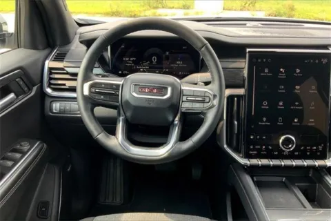 More photos of 2025 GMC Acadia FWD Elevation at Cable Dahmer Chrysler Dodge Jeep Ram of Kansas City, MO