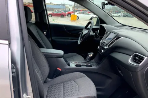 More photos of 2024 Chevrolet Equinox AWD LT at Cable Dahmer Chrysler Dodge Jeep Ram of Kansas City, MO