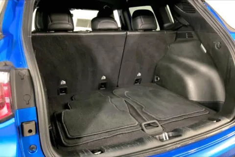 More photos of 2024 Jeep Compass Limited 4x4 at Cable Dahmer Chrysler Dodge Jeep Ram of Kansas City, MO