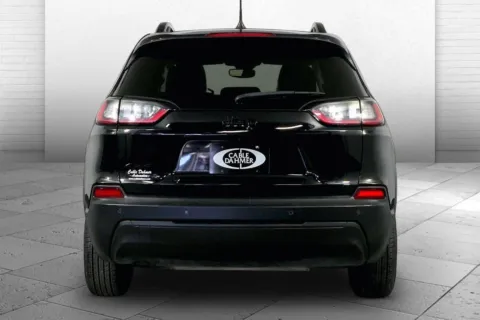 Another view of 2023 Jeep Cherokee Altitude Lux 4x4 for sale in Kansas City, MO at Cable Dahmer Chrysler Dodge Jeep Ram of Kansas City