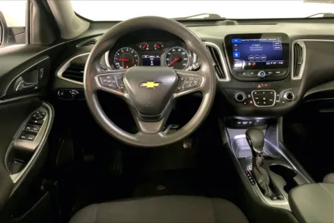 More photos of 2023 Chevrolet Malibu FWD 1LT at Cable Dahmer Chrysler Dodge Jeep Ram of Kansas City, MO