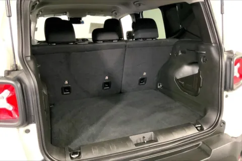 More photos of 2023 Jeep Renegade Upland 4x4 at Cable Dahmer Chrysler Dodge Jeep Ram of Kansas City, MO