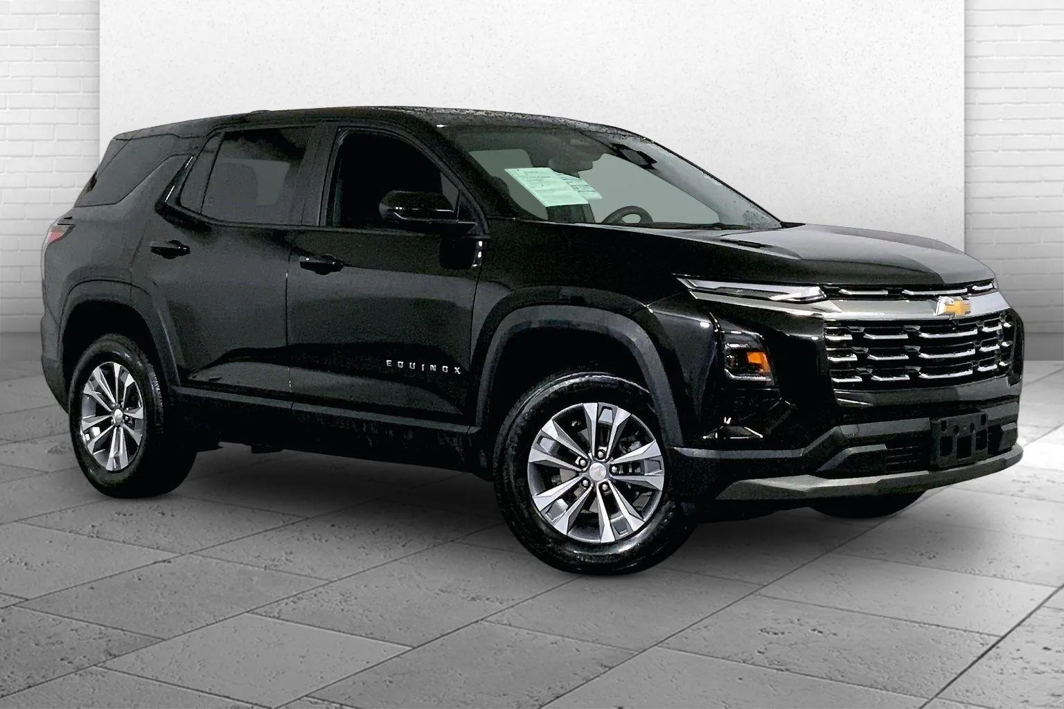 Black 2025 Chevrolet Equinox FWD LT for sale in Kansas City, MO