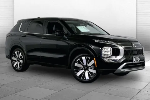 Black 2025 Mitsubishi Outlander SE 2.5 S-AWC for sale in Kansas City, MO