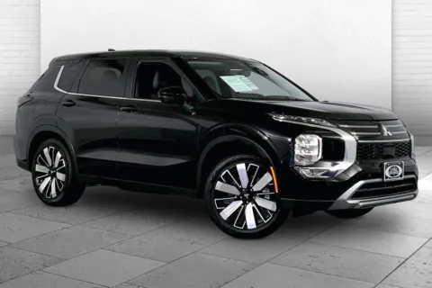 Black 2025 Mitsubishi Outlander SE 2.5 S-AWC for sale in Kansas City, MO