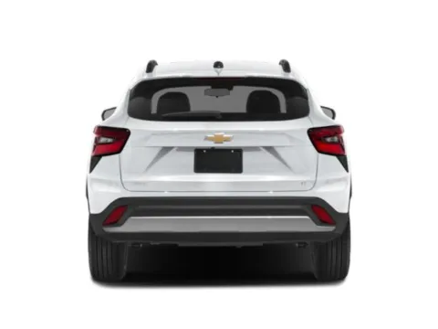More photos of 2025 Chevrolet Trax FWD LT at Cable Dahmer Chrysler Dodge Jeep Ram of Kansas City, MO