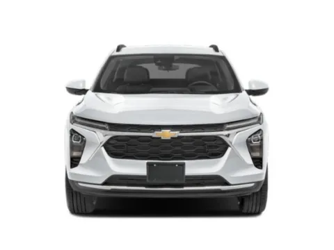 More photos of 2025 Chevrolet Trax FWD LT at Cable Dahmer Chrysler Dodge Jeep Ram of Kansas City, MO