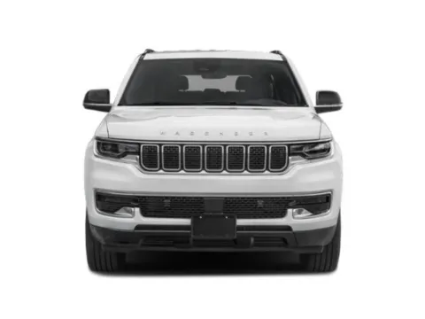 More photos of 2025 Jeep Wagoneer 4x4 at Cable Dahmer Chrysler Dodge Jeep Ram of Kansas City, MO