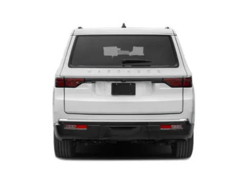 More photos of 2024 Jeep Wagoneer Series II 4x4 at Cable Dahmer Chrysler Dodge Jeep Ram of Kansas City, MO