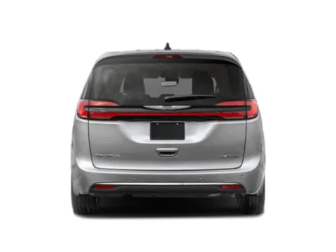 More photos of 2024 Chrysler Pacifica Limited AWD at Cable Dahmer Chrysler Dodge Jeep Ram of Kansas City, MO