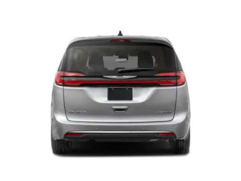 More photos of 2024 Chrysler Pacifica Limited AWD at Cable Dahmer Chrysler Dodge Jeep Ram of Kansas City, MO