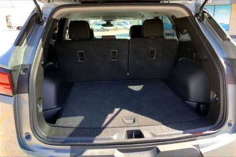 More photos of 2025 Chevrolet Blazer AWD 2LT at Cable Dahmer Chrysler Dodge Jeep Ram of Kansas City, MO