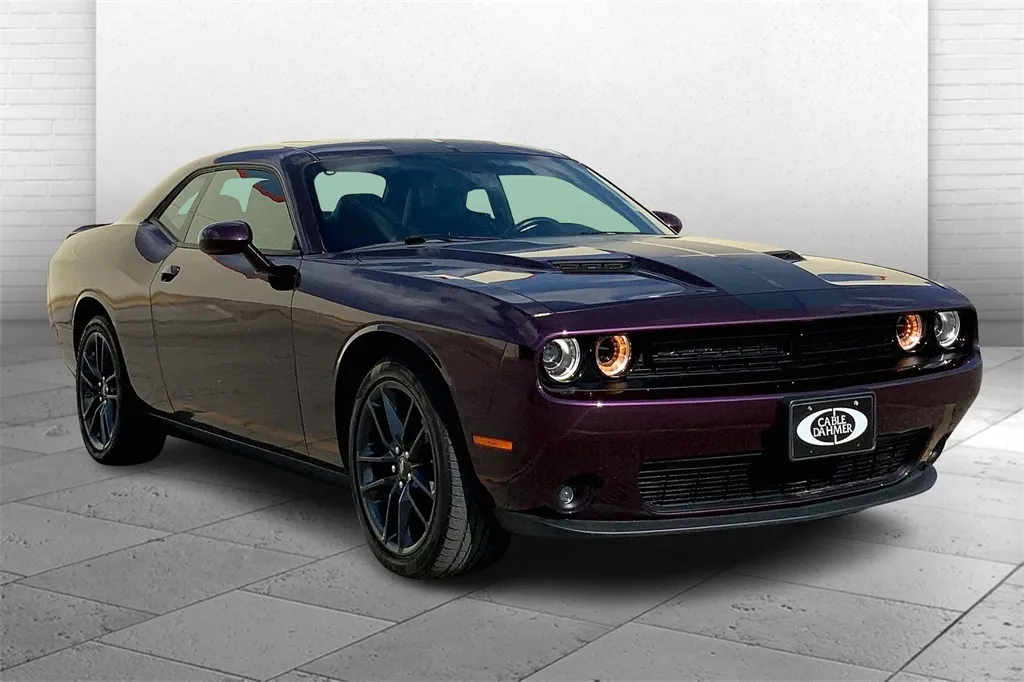 2022 Dodge Challenger SXT for sale in Kansas City, MO