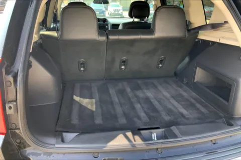 More photos of 2016 Jeep Compass High Altitude at Cable Dahmer Chrysler Dodge Jeep Ram of Kansas City, MO