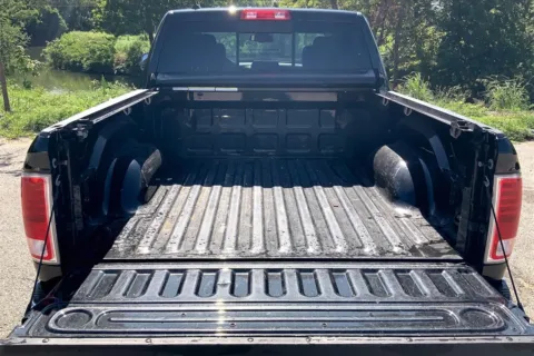 More photos of 2017 Ram 1500 Laramie at Cable Dahmer Chrysler Dodge Jeep Ram of Kansas City, MO