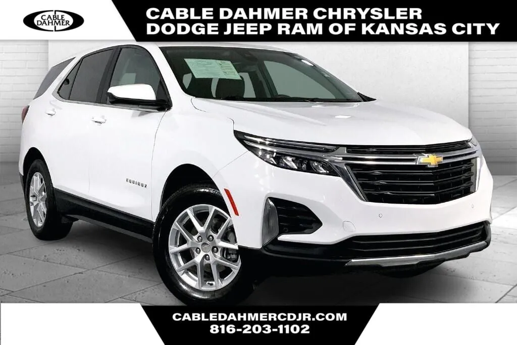 White 2023 Chevrolet Equinox LT for sale in Kansas City, MO
